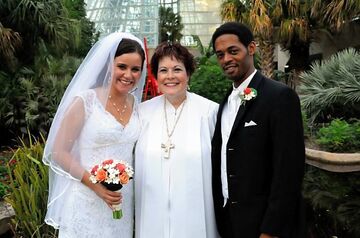 Unforgettable Vows - Wedding Officiant - San Antonio, TX - Hero Main