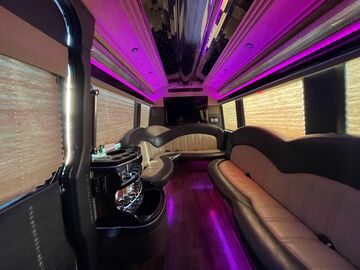 Texoma Transportation LLC - Party Bus - Lindsay, OK - Hero Main