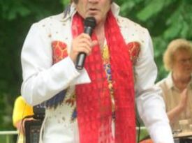 The Elvis Pretzel Show - Elvis Impersonator - Southampton, PA - Hero Gallery 2