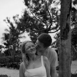 Gallery Photo 32