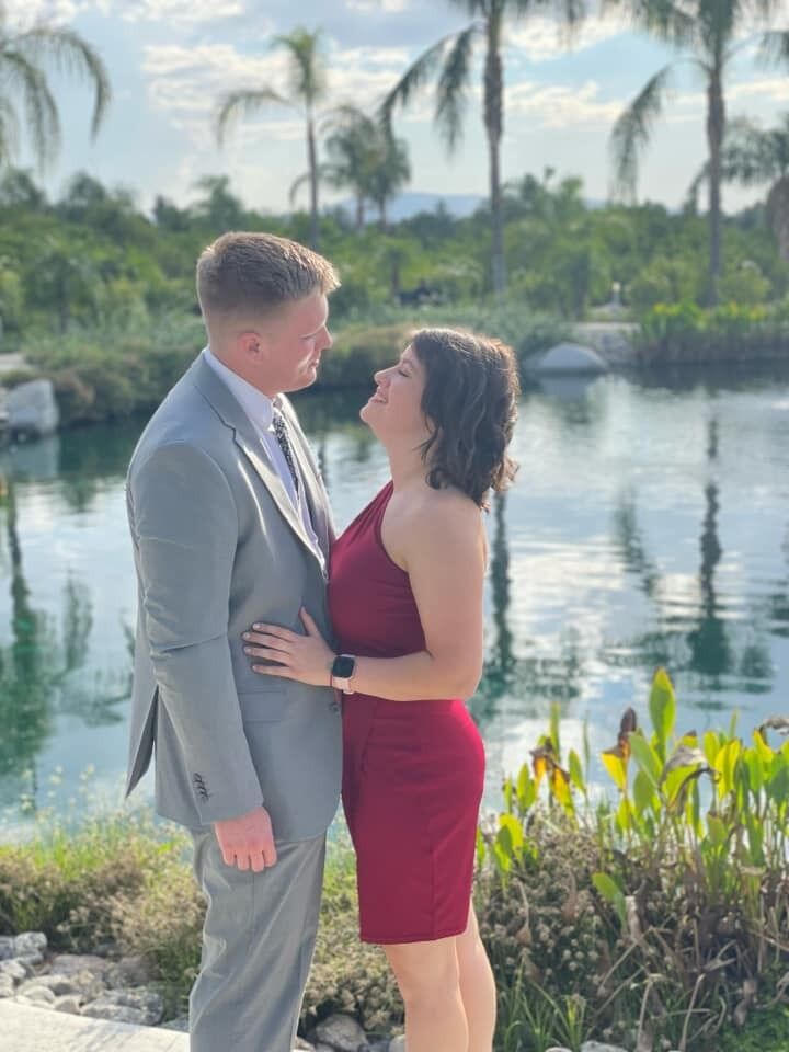 Daniel and Emily attended his brother Evan's wedding. 