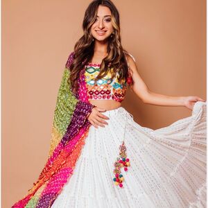 Gallery Photo 8