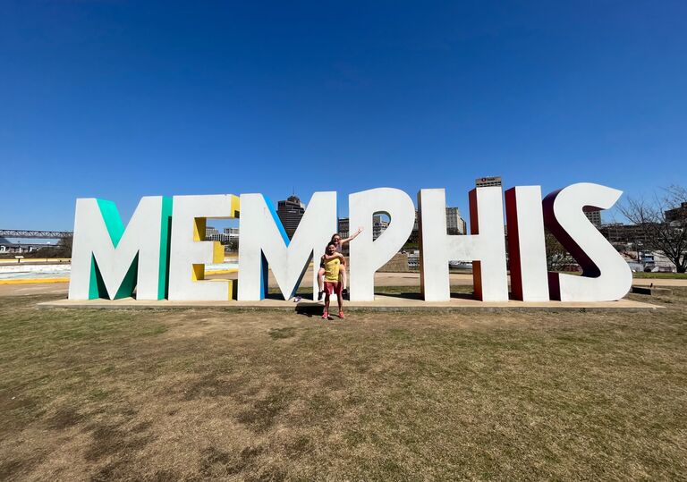 Moving to a new city together! Memphis, TN