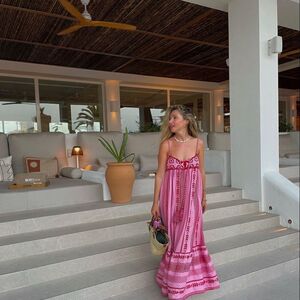 Gallery Photo 10