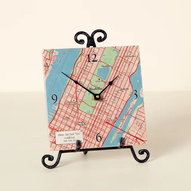 Pottery Barn Inspired New York Tiled Map diy - Scavenger Chic