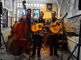 Los Mariachis De America & Trios - Mariachi Band - Los Angeles, CA - Hero Gallery 2