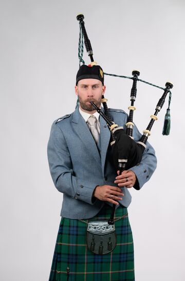 Kirk Van Hyning - Highland Bagpiper - Bagpiper - Raleigh, NC - Hero Main