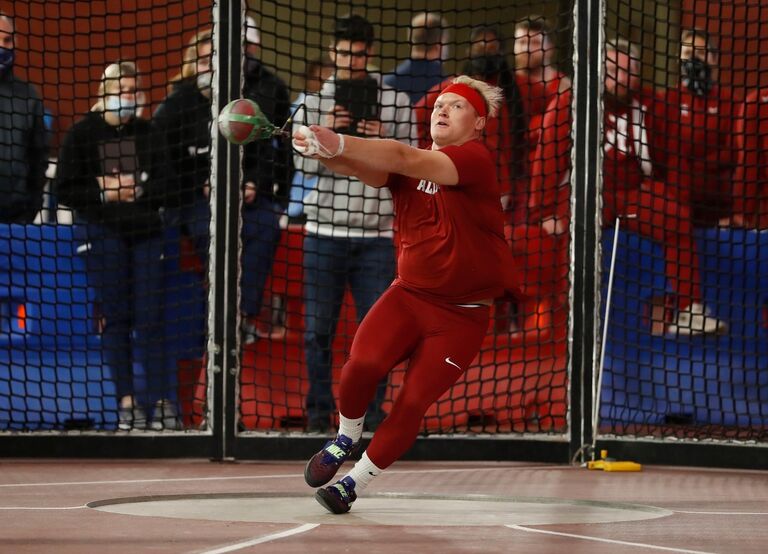 After graduating from UMN, Kieran signed on to throw hammer and weight (and occasionally discus), at the University of Alabama! Although we were sad we were far apart for a year, Hailey was so proud of him for experiencing something new.