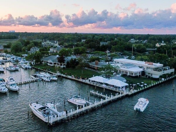 Snapper Inn Waterfront Restaurant Photos - The Knot