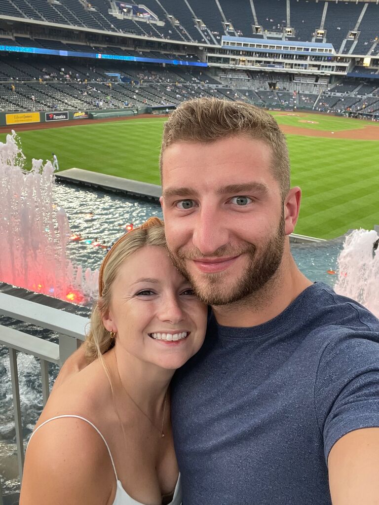 Ryan shows Ashley all his favorite things in Kansas City!