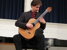 Alexander Milovnaov - Classical Guitarist - Torrance, CA - Hero Gallery 3