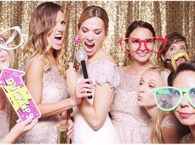 Swift Entertainment and Event Productions - Photo Booth - Atlanta, GA - Hero Gallery 3