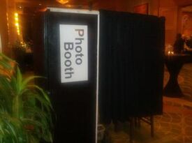 The Entertainment Playground - Photo Booth - Baltimore, MD - Hero Gallery 2