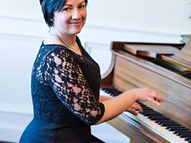 Sasha Stern Piano - Pianist - Boston, MA - Hero Gallery 3