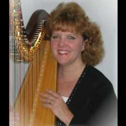 Alicia Felts Wedertz, Harpist, profile image