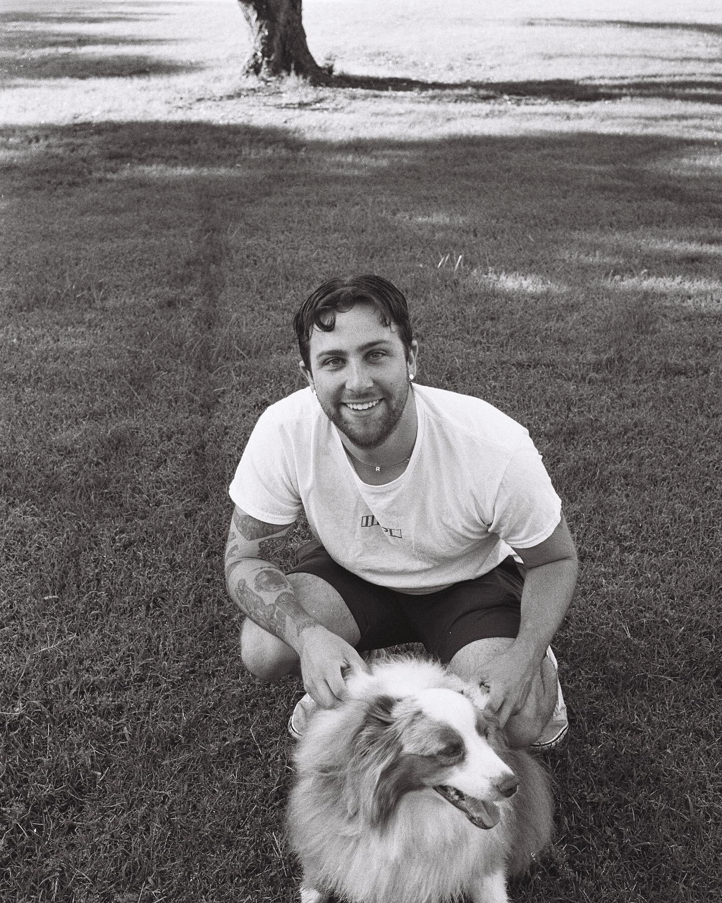 One of Kaia's favorite pictures of Brad:)