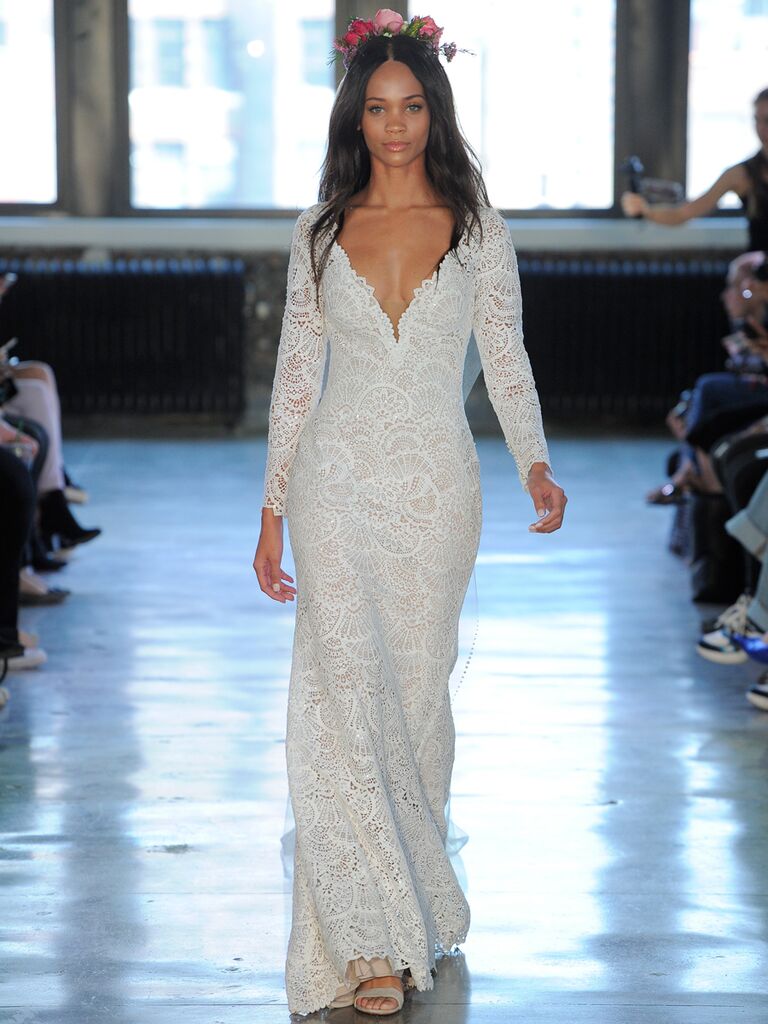 Wtoo by Watters Fall 2018 Collection: Bridal Fashion Week Photos