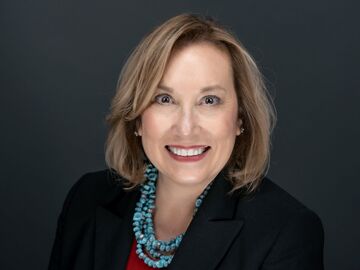 Dr. Maria Church | Leadership Speaker - Motivational Speaker - Scottsdale, AZ - Hero Main