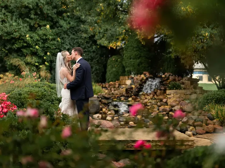 23 Eco-Friendly, Sustainable Wedding Venues Across the U.S.