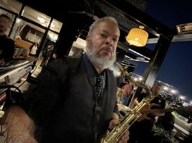 Bryan Mills Sax & Tracks - Saxophonist - Hyattsville, MD - Hero Gallery 4