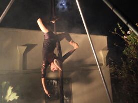 Reverie Obscura - Circus Performer - Los Angeles, CA - Hero Gallery 2