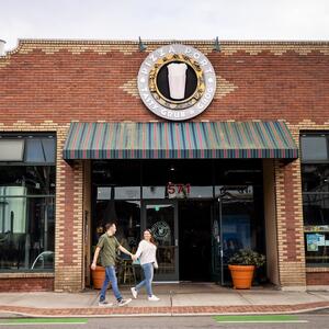 Gallery Photo 16