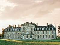 The Knot How to Plan a Chateau Wedding