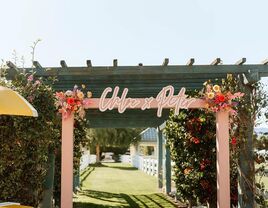 25 Engagement Party Signs to Celebrate in Style