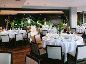 Harborview Restaurant & Bar - Main Dining Room - Restaurant - San Francisco, CA - Hero Gallery 4