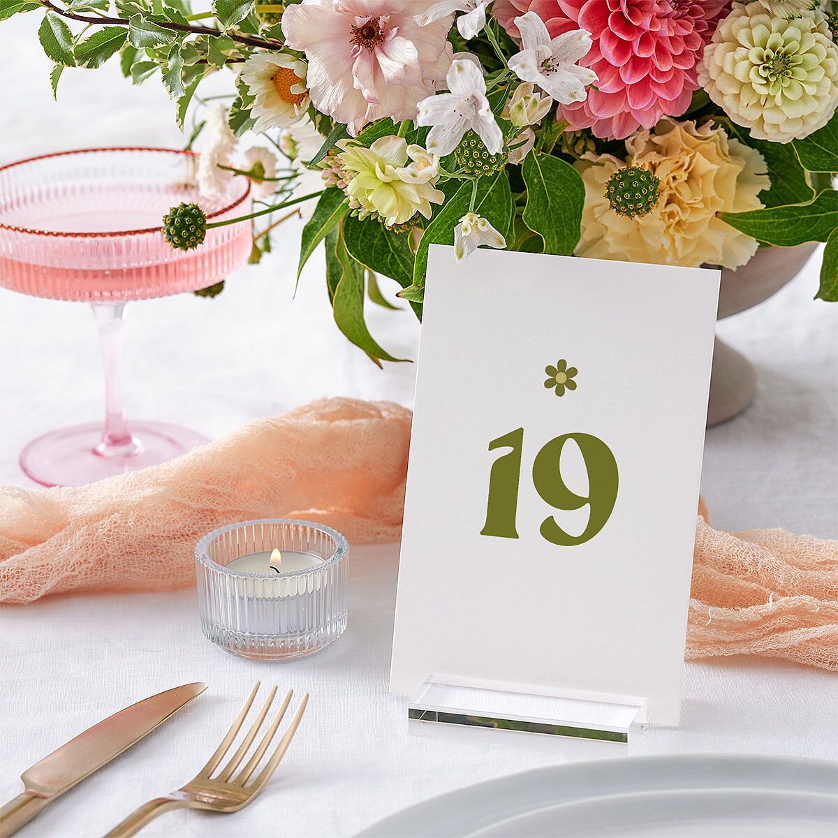 Simple Retro Daisy Table Numbers Meadow Signature