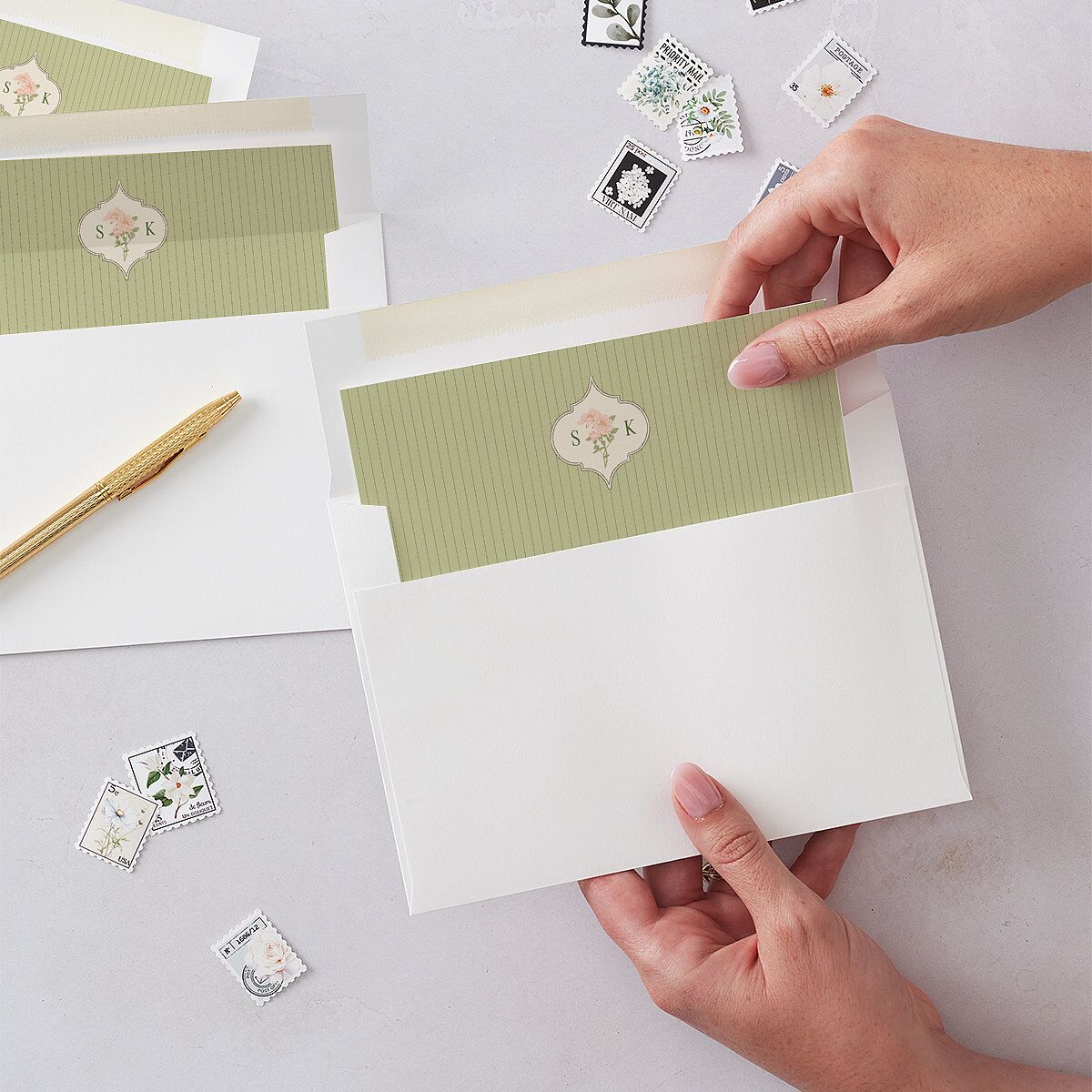 Floral Vintage Lattice Envelope Liners Champagne Standard