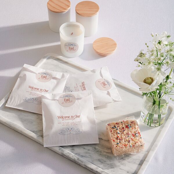 Modern Delicate Bows Wedding Day Paper Favor Bags Jewel Red White Wax-Lined Food Safe Paper