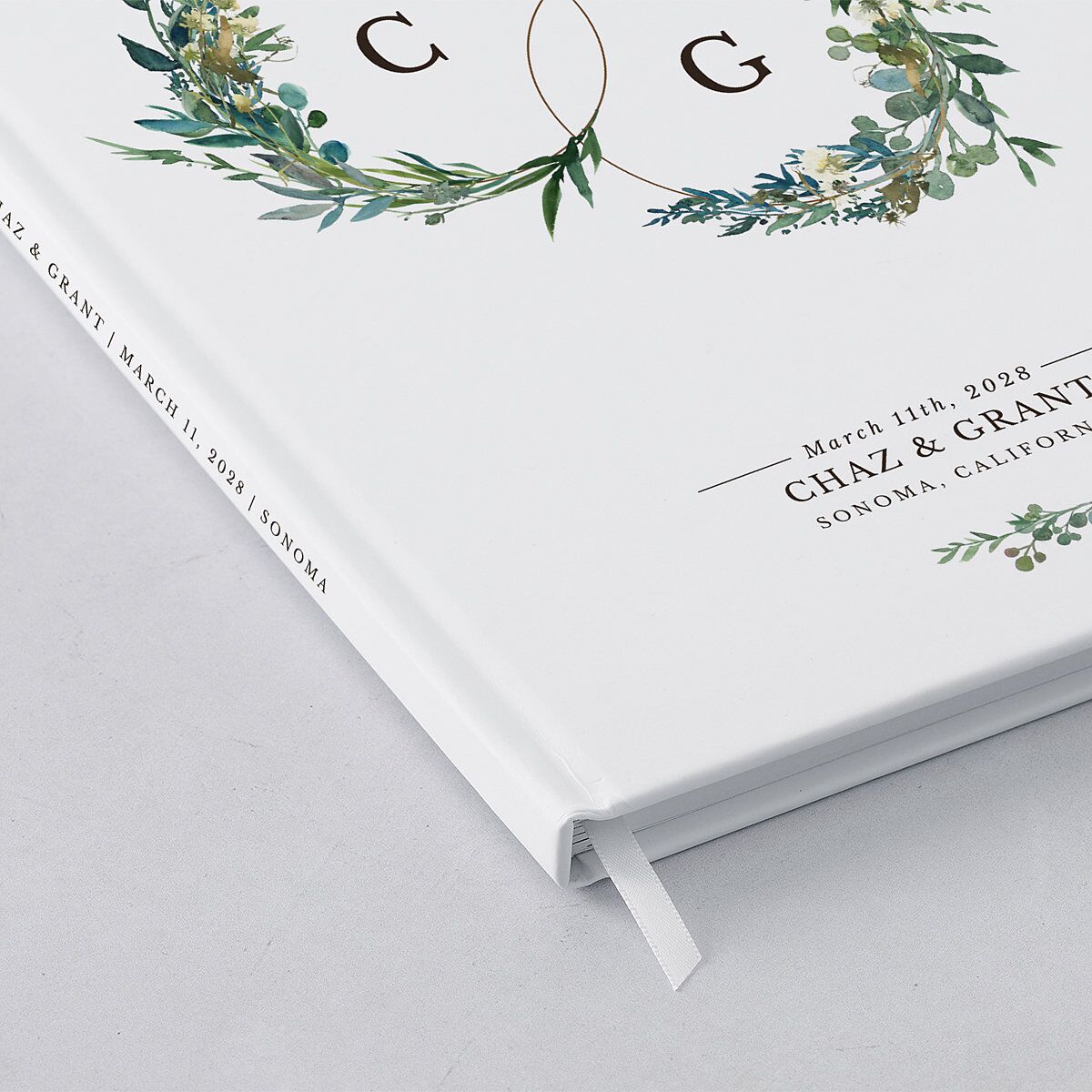 Leafy Hoops Wedding Guest Book — view 4