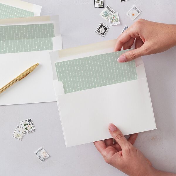 Christmas Grid Envelope Liners Hunter Green Standard