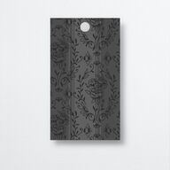 Rose Garden Crest Favor Gift Tags by Bridgerton Gold Pure White Signature