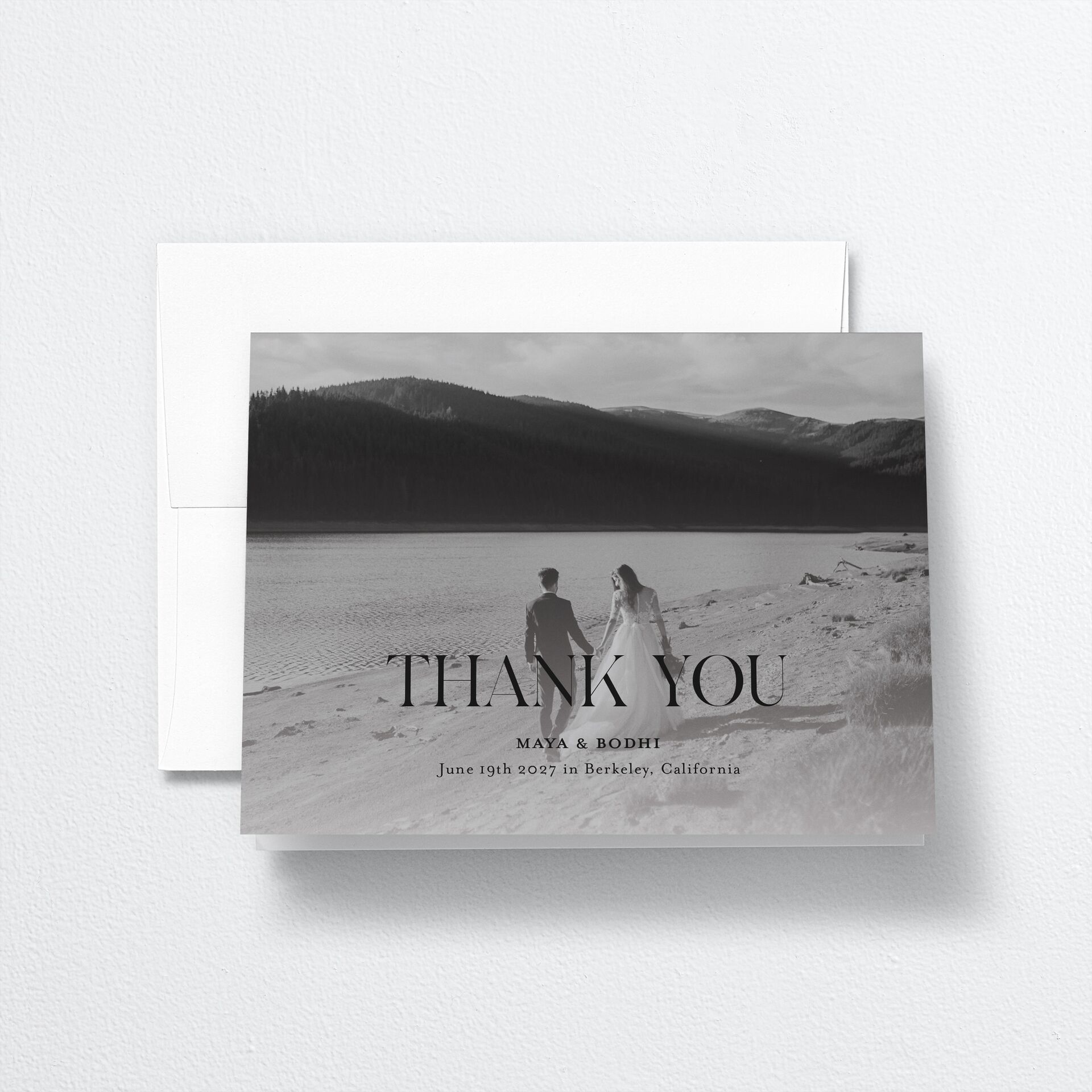 Monogram Portrait Thank You Cards — view 1