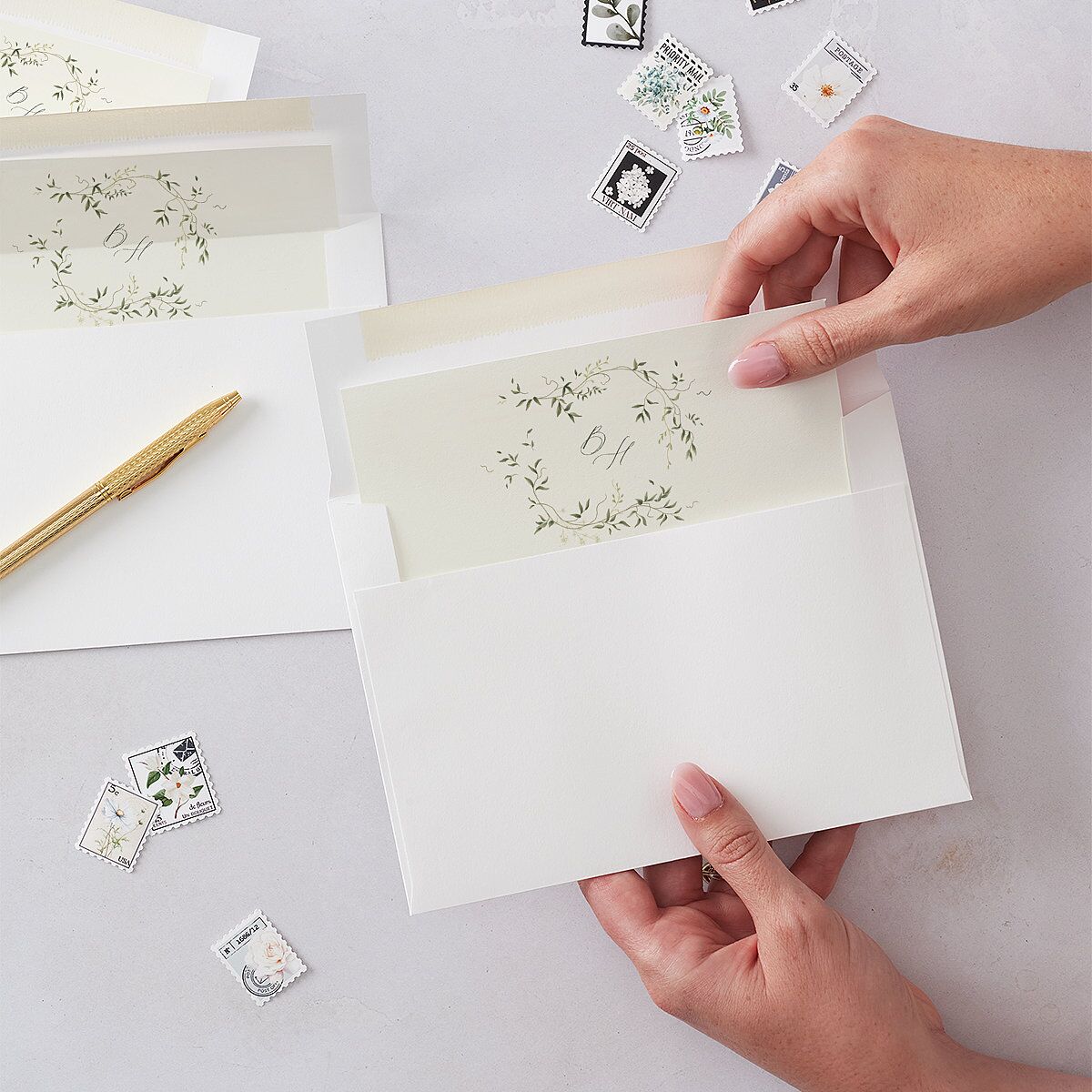 Dainty Fairytale Greenery Envelope Liners Hunter Green Standard