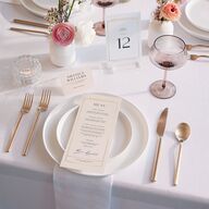 Refined Frame Place Cards Gold Snow Signature