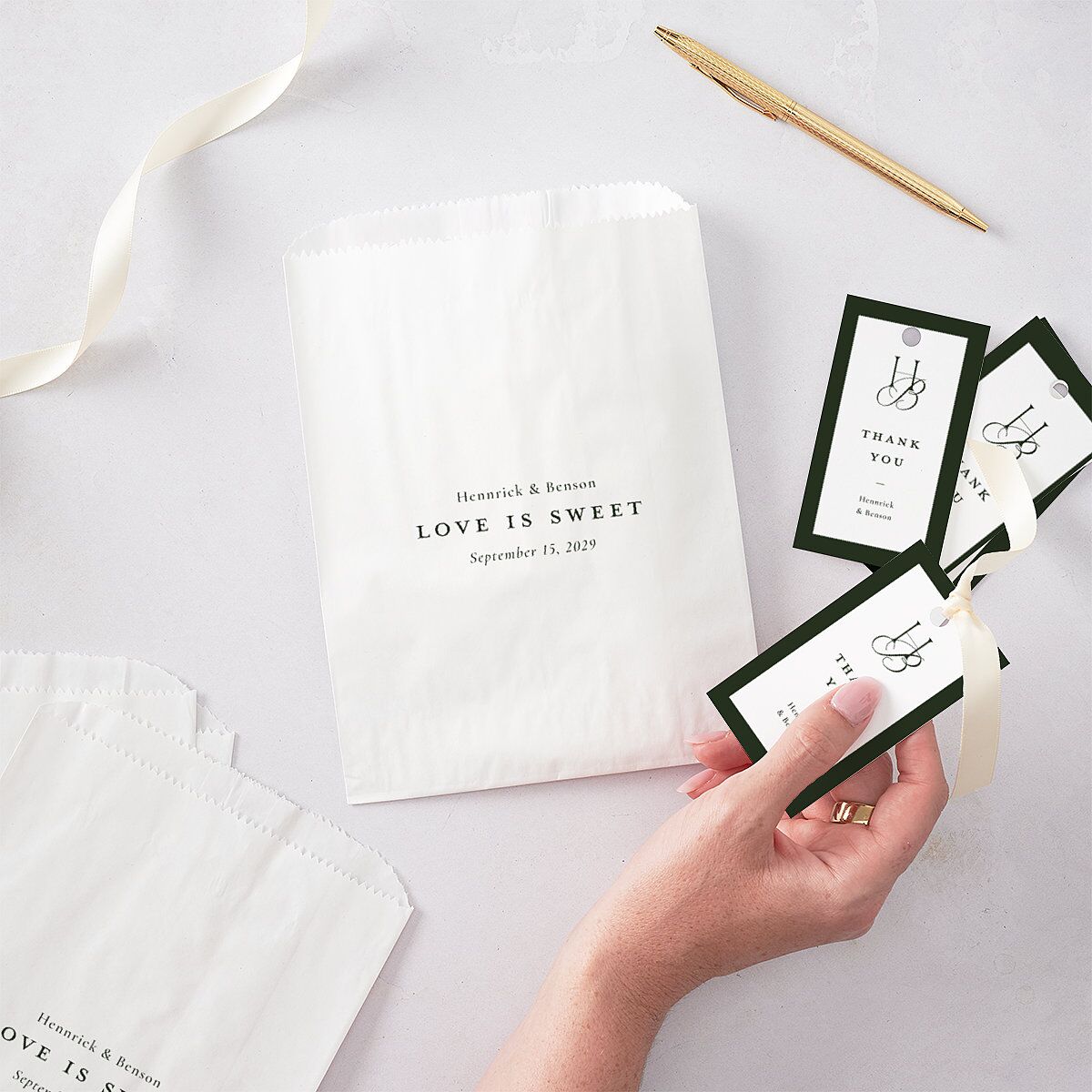 Refined Monogram Favor Gift Tags Dark Green Signature