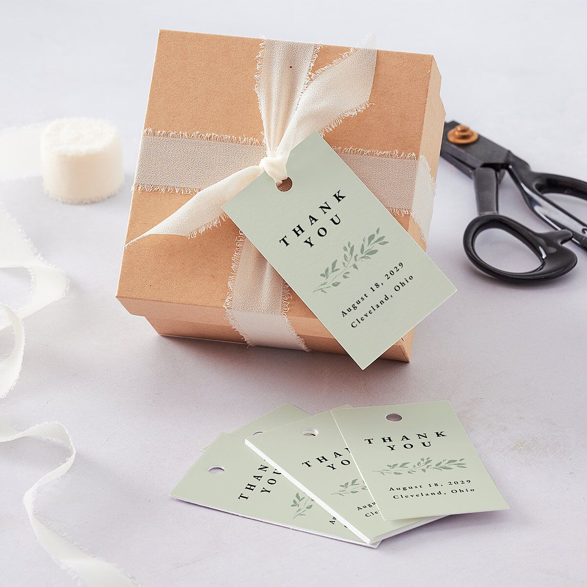 Dainty Frame Favor Gift Tags Thyme Signature