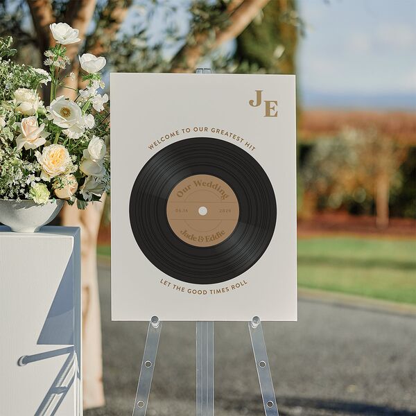 Music Lovers Standard Welcome Sign Medium Tan Standard Indoor Foam Core M Welcome