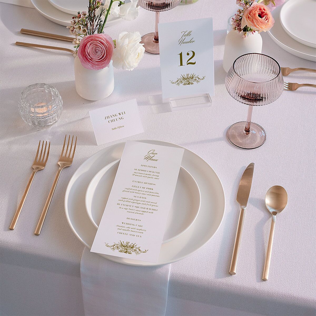 Ornate Vintage Crest Place Cards Umber Signature