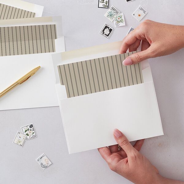 Vintage Retro Border Envelope Liners Off-White Standard
