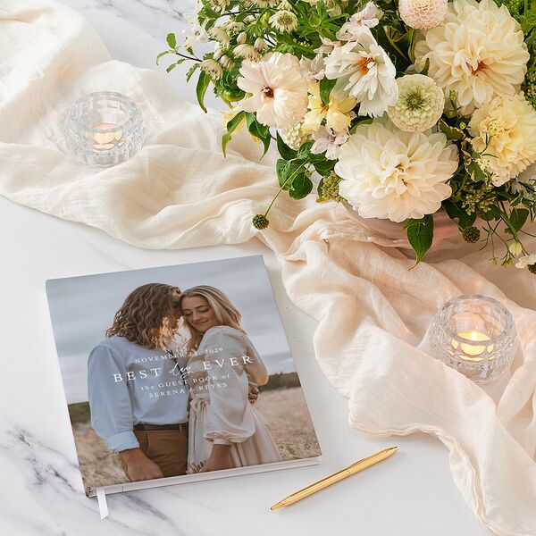 Captured Love Guest Books Pure White