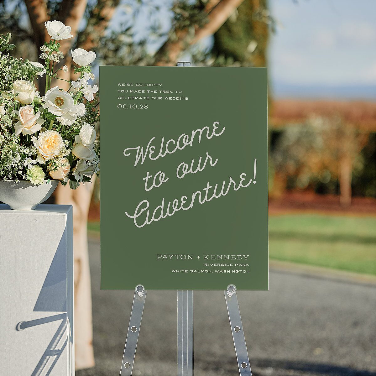 Happy Campers Standard Welcome Sign Medium Deep Olive Standard Indoor Foam Core M Welcome