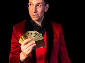 Nicholas Silva: Magician & Motivational Speaker - Magician - Toronto, ON - Hero Gallery 4