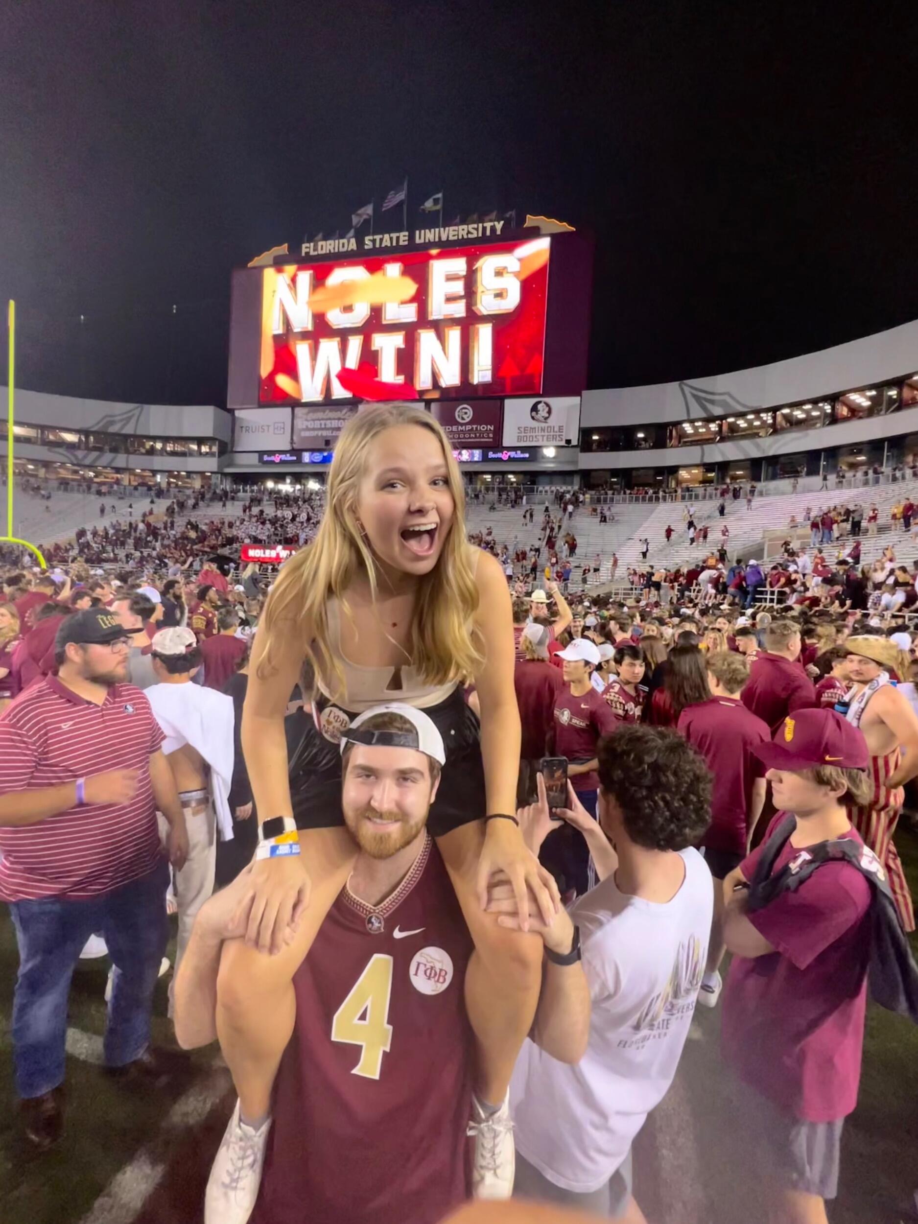 FSU beats UF at Home :) We Storm the Field