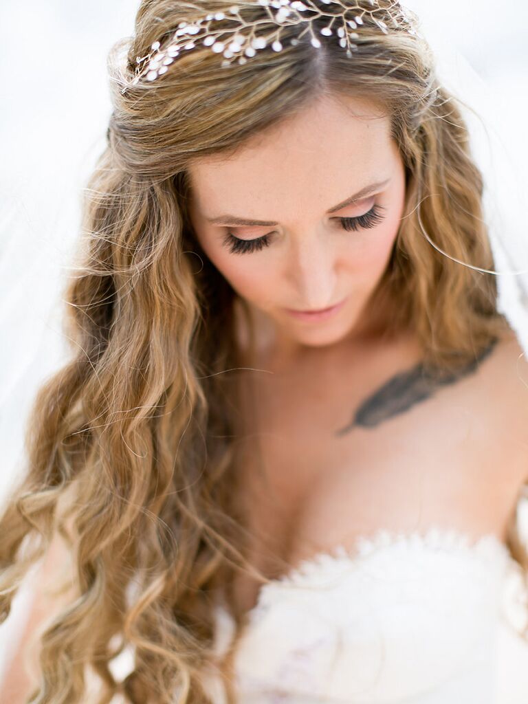 Image of wedding hair long curls