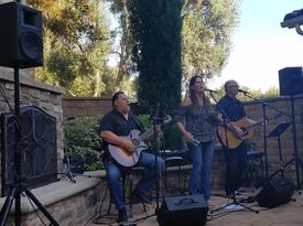Third Wheel Acoustic - Acoustic Band - Mission Viejo, CA - Hero Gallery 3