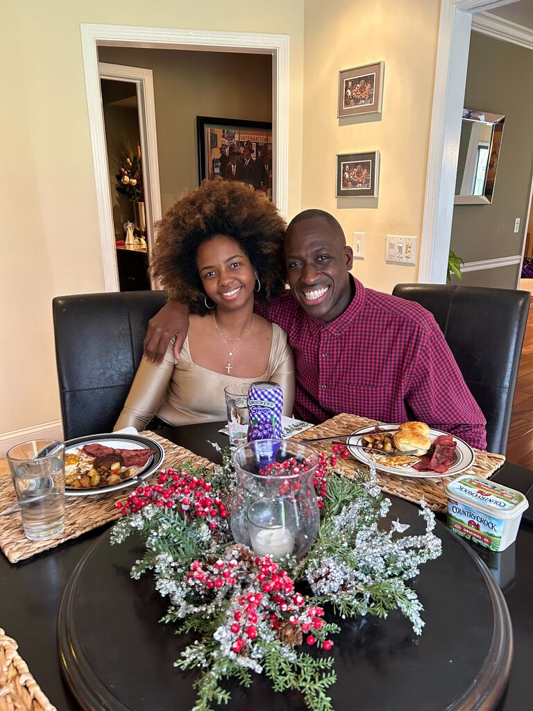 Ayrin joined Zaheed and his family for Thanksgiving in Rialto, CA. Then, Zaheed flew to Cleveland, OH to meet her family for Christmas. The two of them are very blessed that they were so well received by each other's families. 
